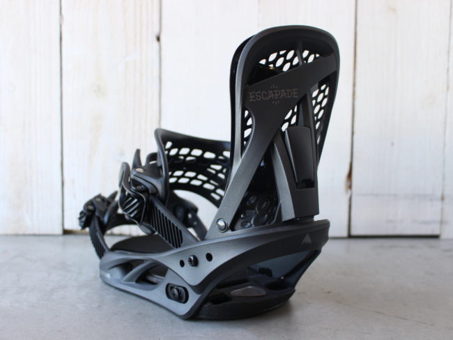 ウィメンズ最強フリーライドモデル BURTON “ESCAPADE” – A-BONY