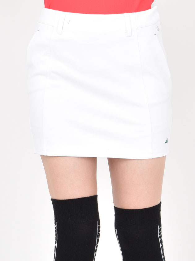 アディダスゴルフ PLAY GREEN ストレッチスカート NMJ54（ホワイト