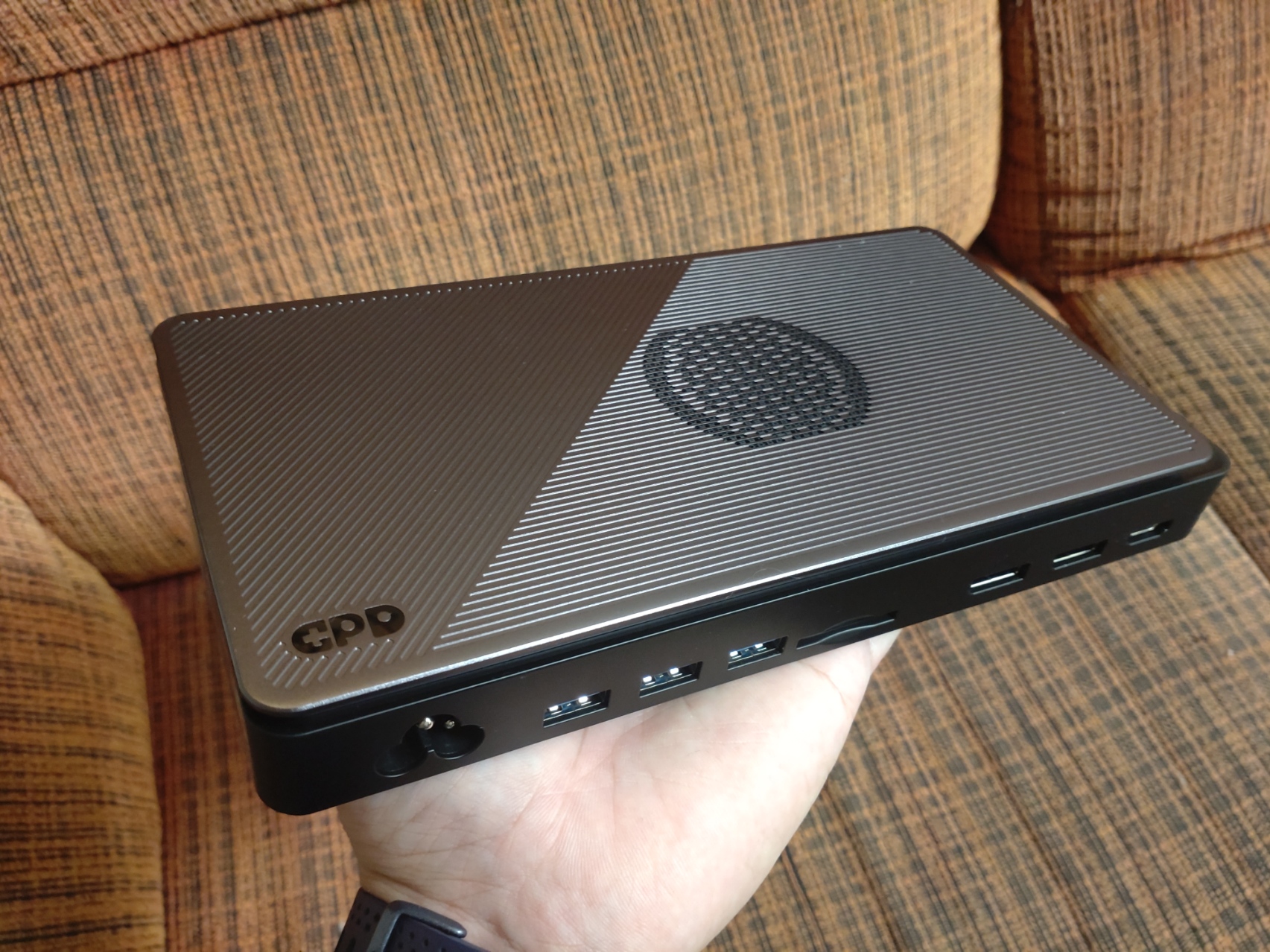 PCでゲームしないのに GPD G1 を導入してみた話 |