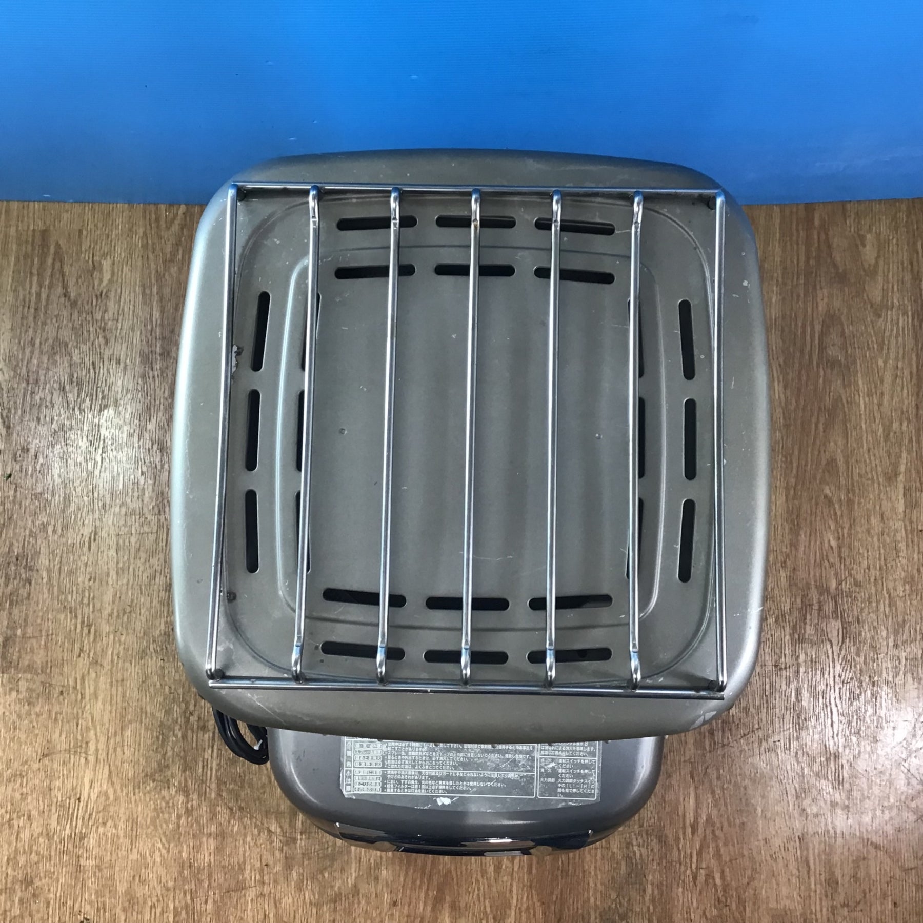 店頭受取り限定】〇トヨトミ 業務用大型石油ストーブ KF-N17(DX)【岩槻