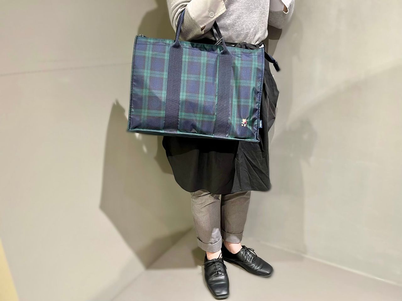 お迷いの方必見！新作バッグのサイズ比較♩｜ファミリア代官山店の公式