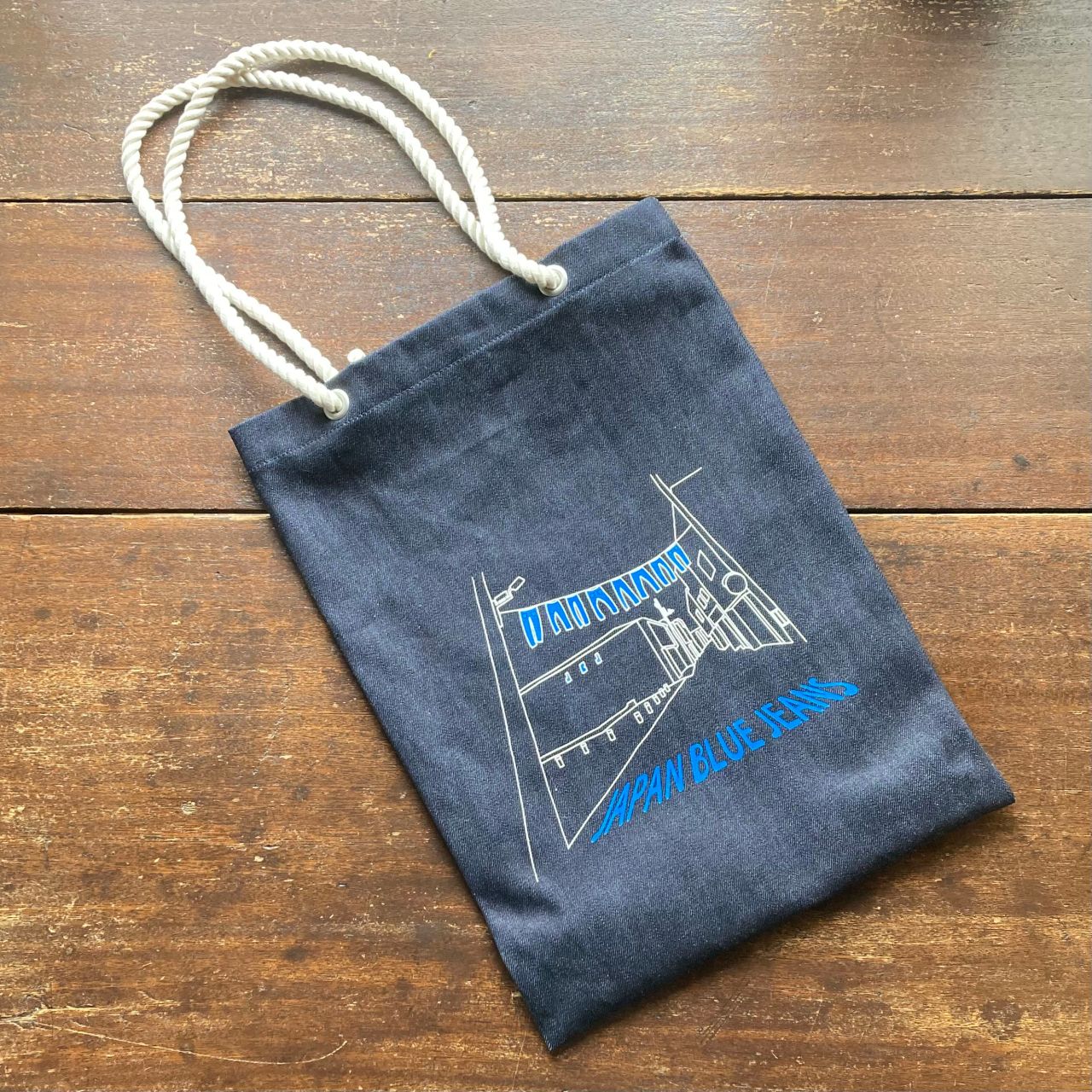 ジーンズストリートデザインのデニムトートバッグ！｜JAPAN BLUE JEANS