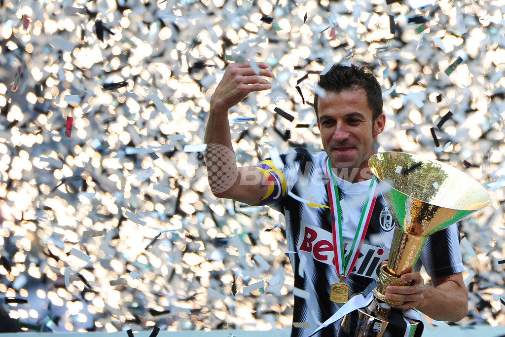 ユベントス退団のデル・ピエロ、現役続行へ 写真10枚 ファッション