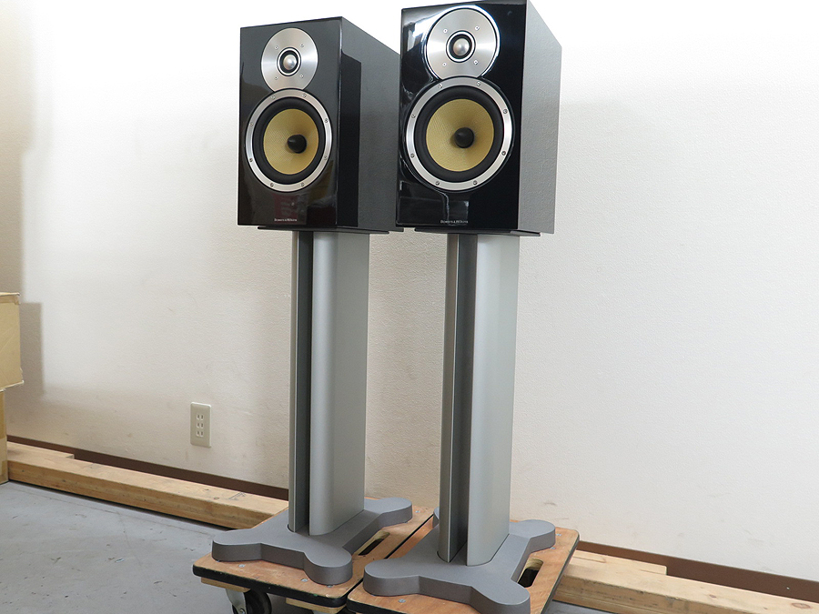 美品】B&W CM5 + FS-700/CM スタンド付 ピアノブラック @23237 / 中古