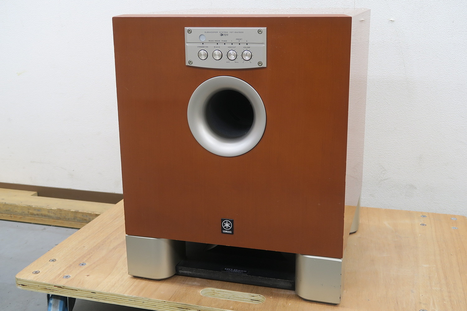 ヤマハ YAMAHA YST-SW1500 サブウーファー @48871 / 中古オーディオ