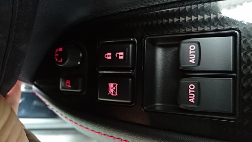 86とBRZのミラースイッチを光らせる、簡単な方法。 | 見た目を変えずに