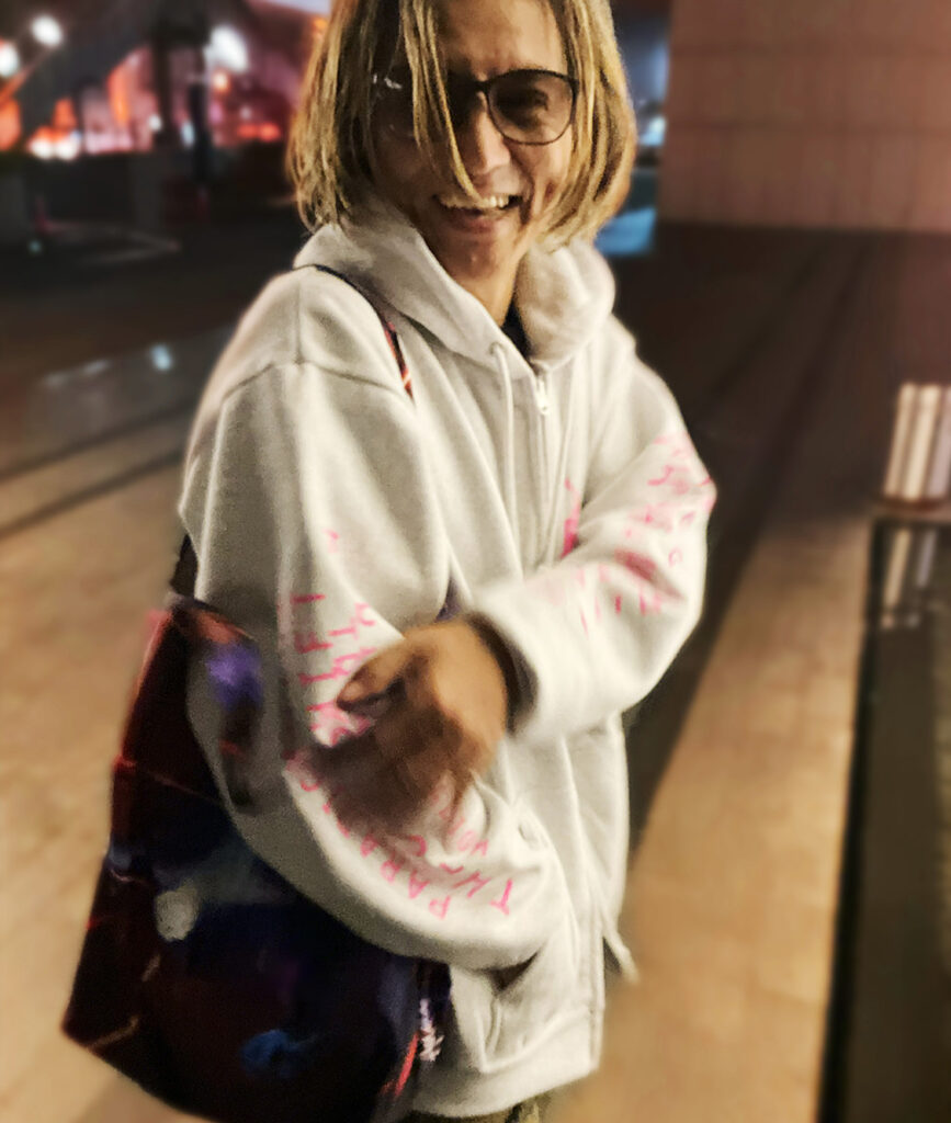 ADDICT NEW HOODIEはすべて完売いたしました。 ご好評ありがとうご