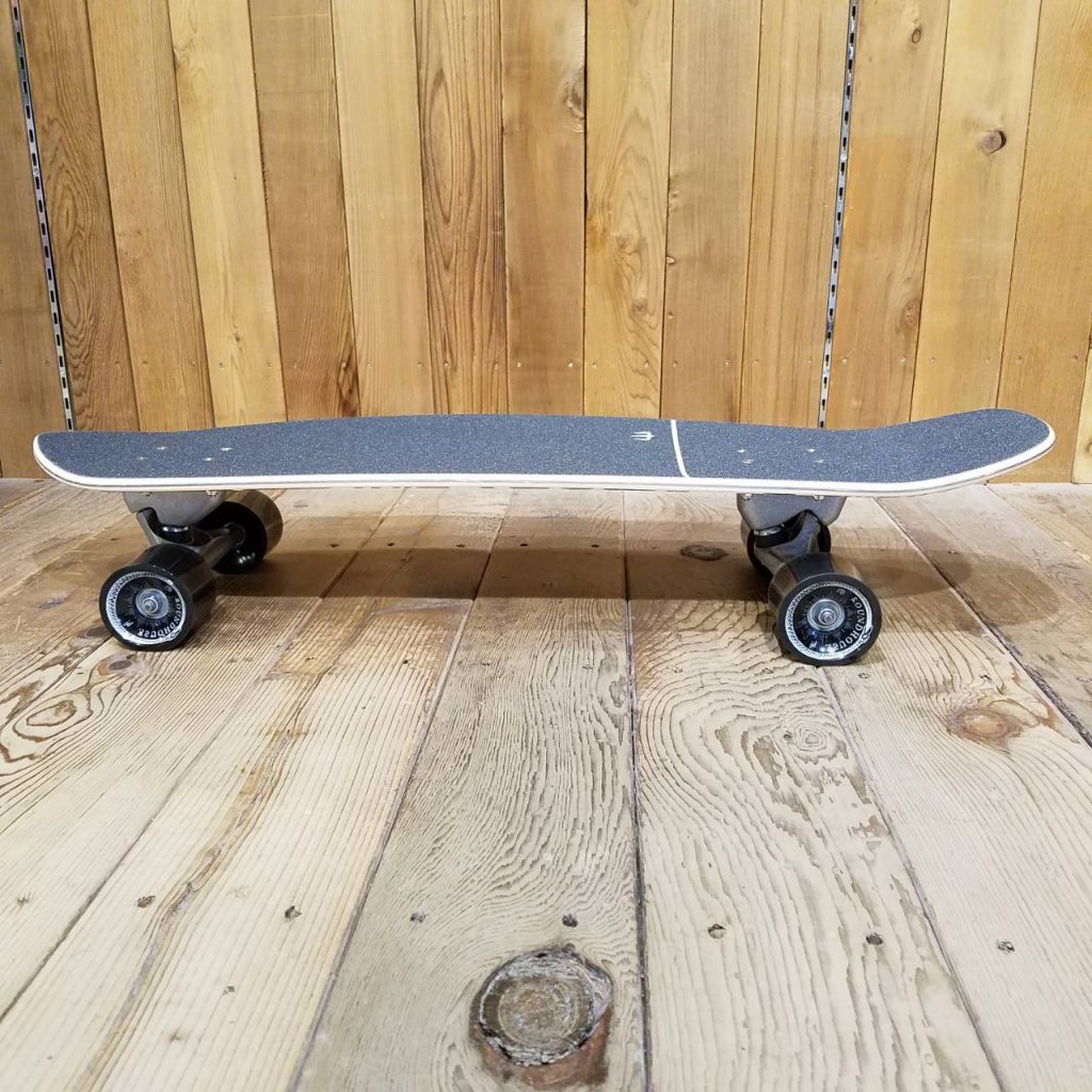 再入荷！YAGO DORAモデル CARVER スケートボード│ALOHAGROUND