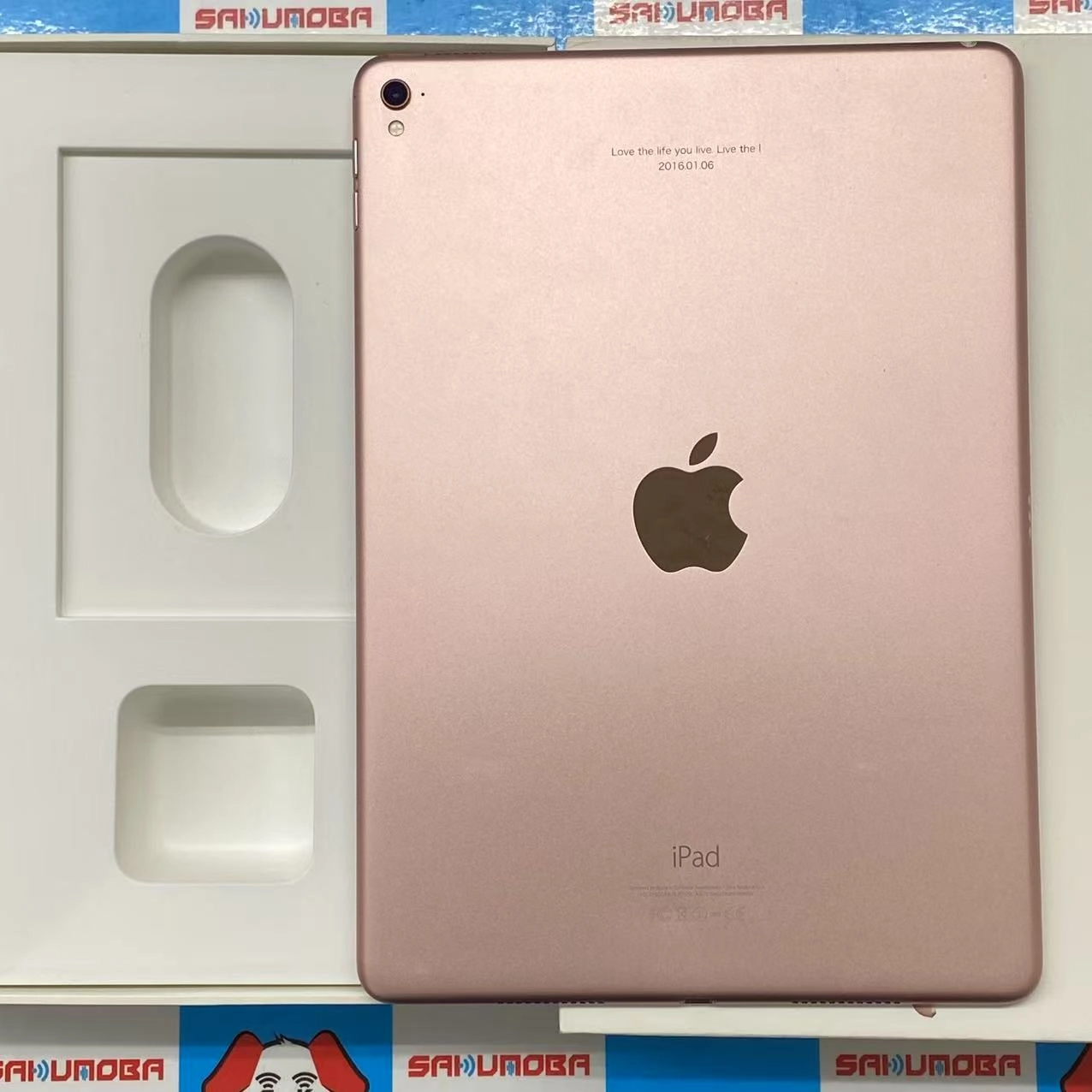 iPad Pro 9.7インチ docomo版SIMフリー 32GB MLYJ2J/A A1674 新品同様