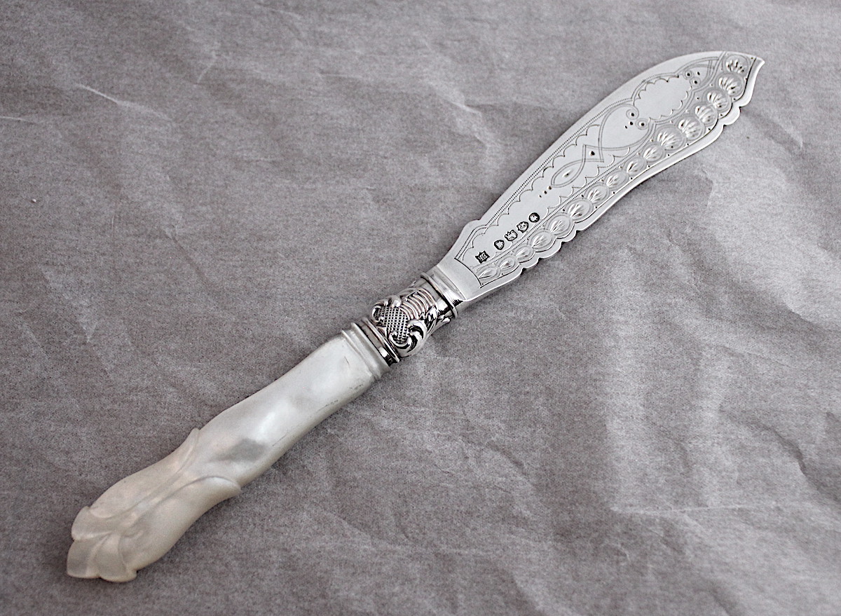 Sold : 白蝶貝バターナイフ01 | アリスアンティークス オンラインショップ