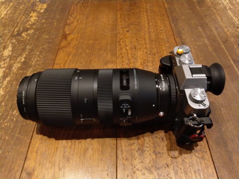 富士フイルムの超望遠レンズにシグマのライトバズーカ100-400mm F5-6.3