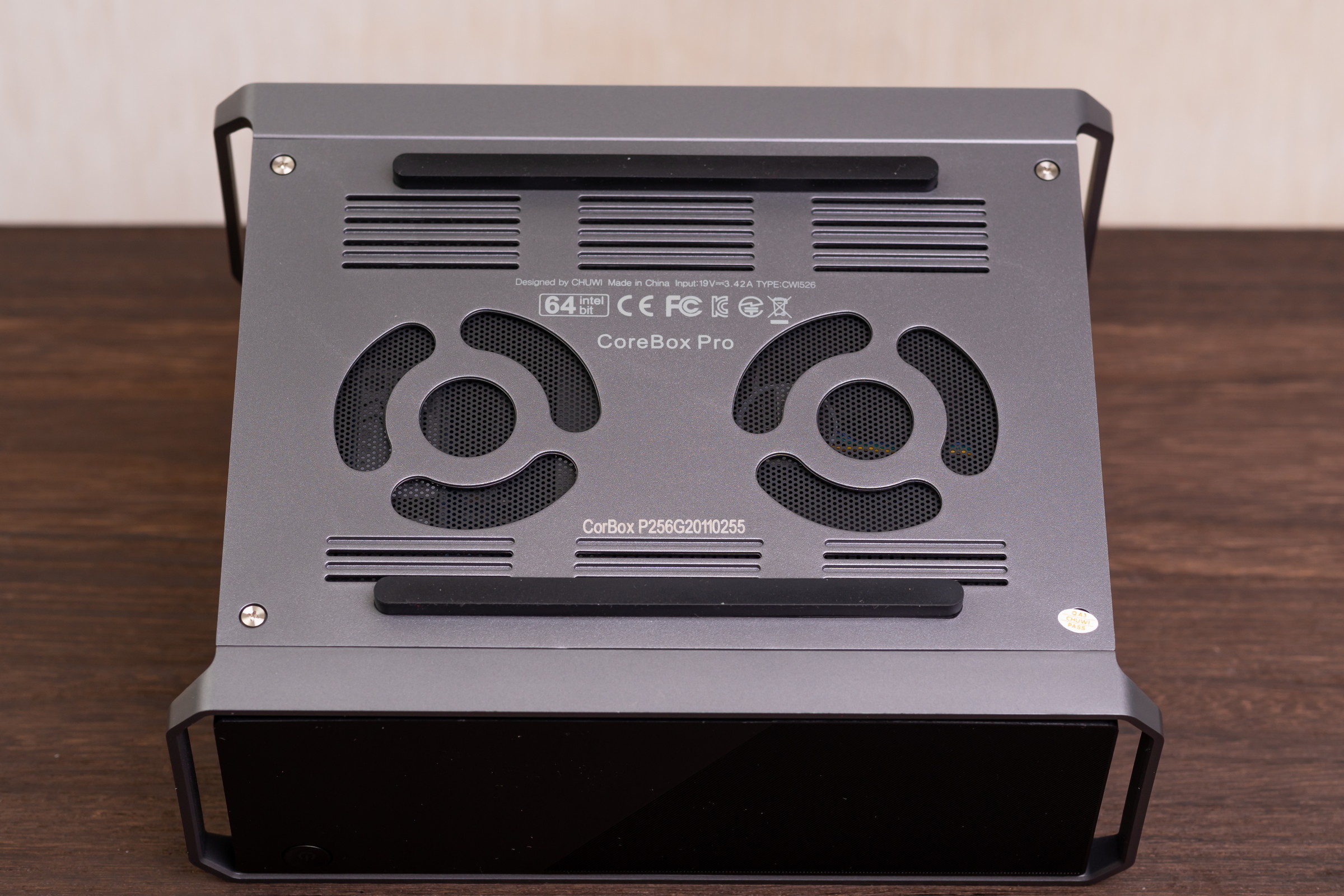 CHUWIの「CoreBox Pro」の実力を確認しました！小型静穏でなかなか良い