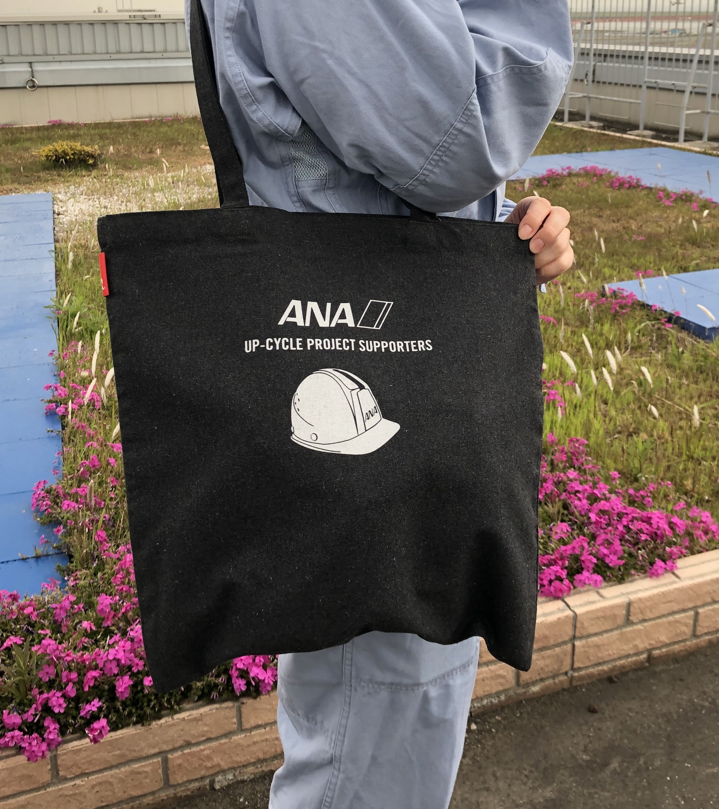 ANAオリジナル エコBOXトート (ブラック)(ブラック): トップページ