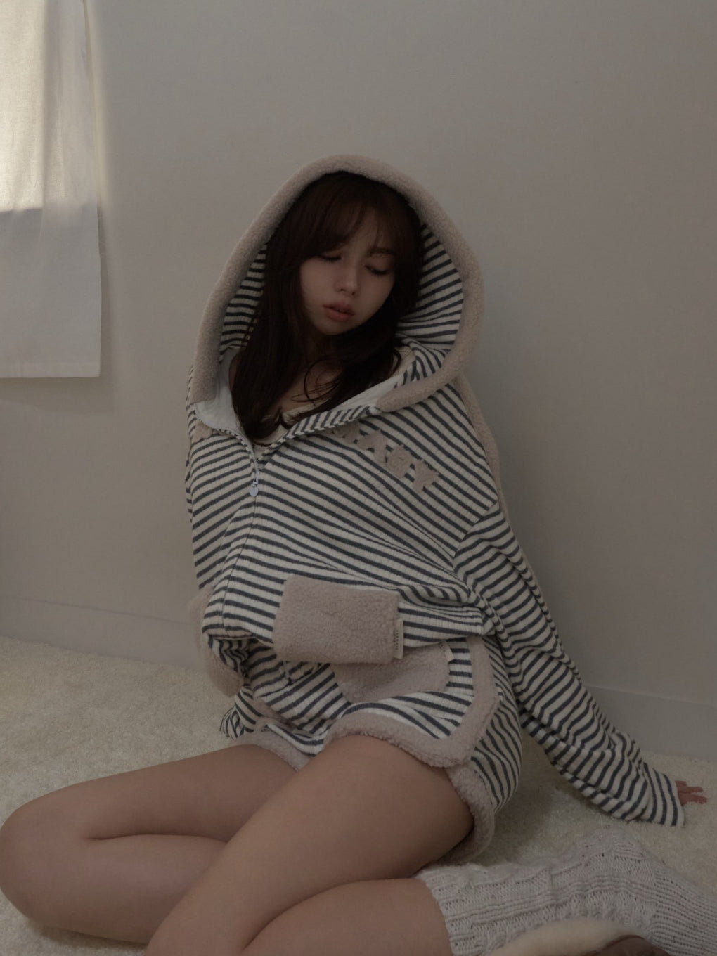 ROOM WEAR