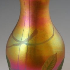 L.C.ティファニー「蔦文様花瓶」《アンティックかとう》