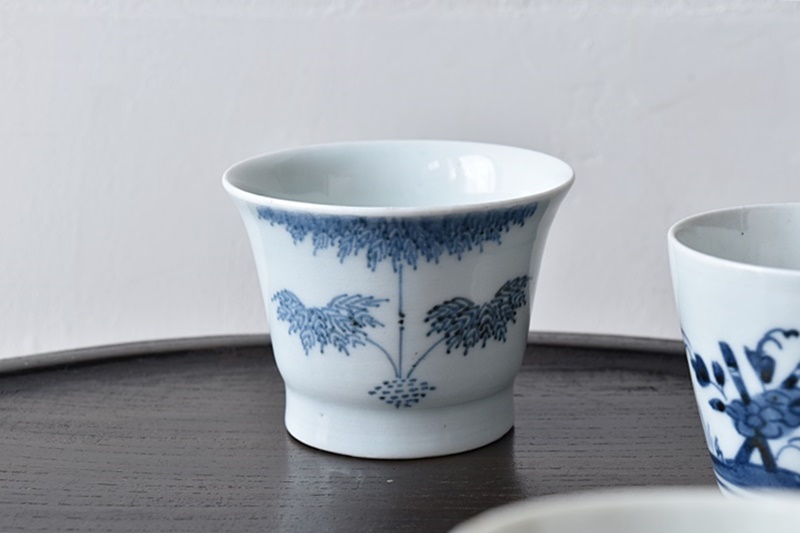 古伊万里 染付 三本竹と尾長鶏 広東型 蕎麦猪口 - 生活骨董と古布の