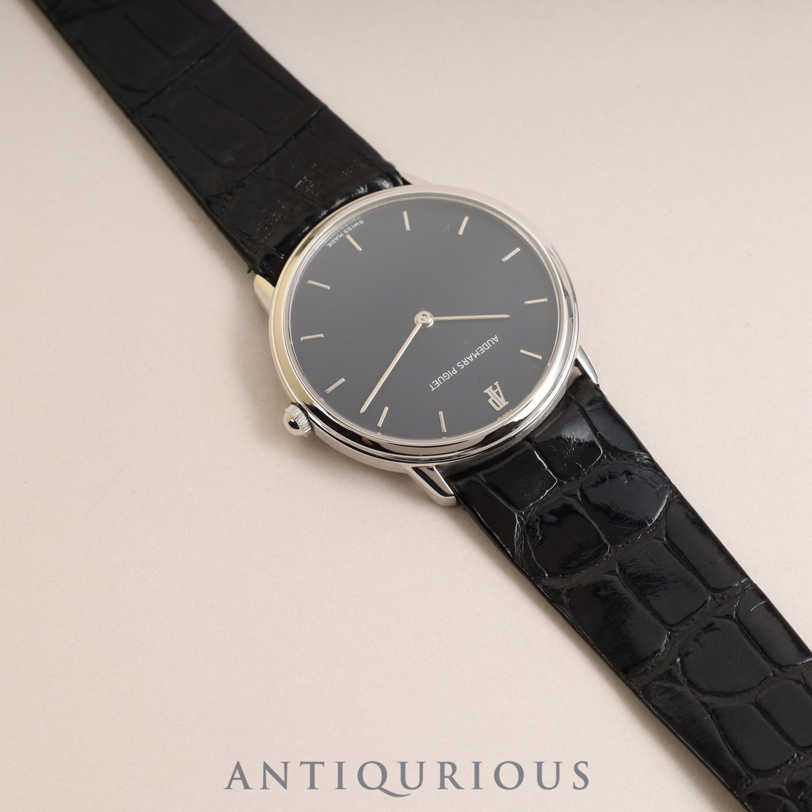 オーデマ・ピゲ エクストラフラット クォーツ Cal.2612 750 革 純正