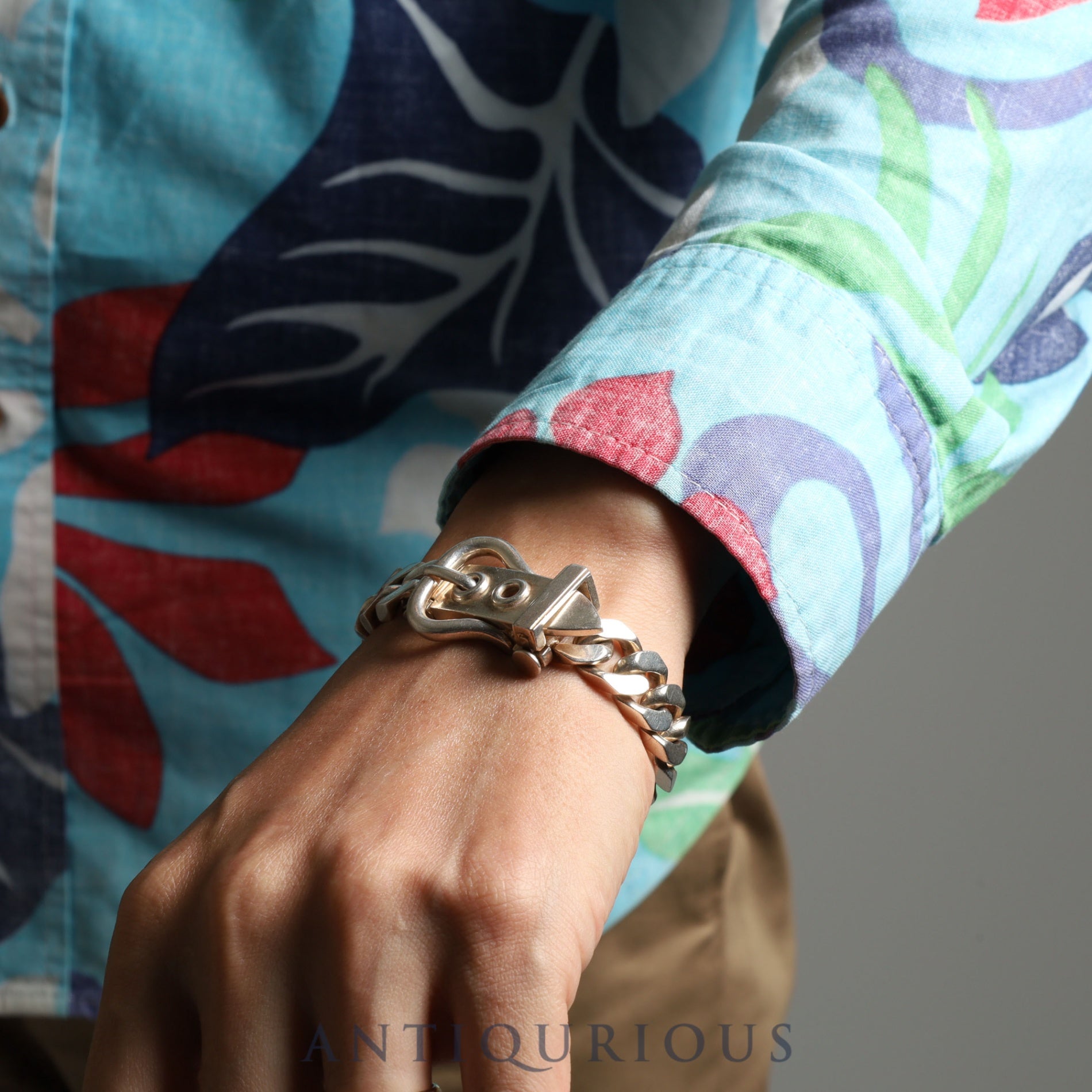 エルメス ブレスレット ブックルセリエ MM SV925 箱 | 東京銀座の