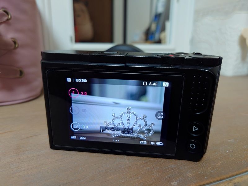 中華ミラーレス一眼・シャオミ「YI M1」はどこまで”ジャパンカメラ”に