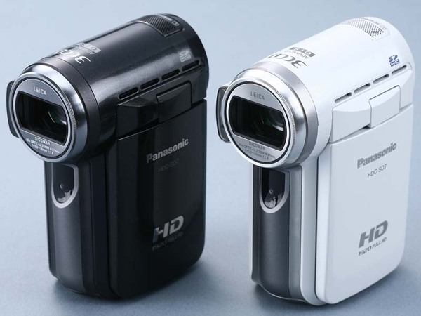 ASCII.jp：【フォトレビュー】缶ジュースより軽い松下のフルHDビデオ