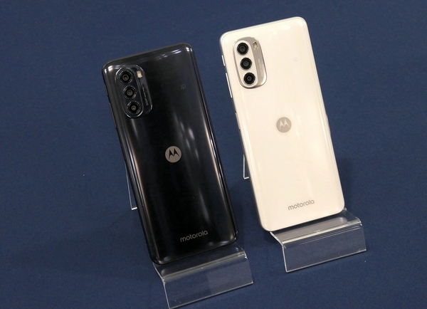 ASCII.jp：日本のユーザー待望のFeliCa＆防水に対応！ 「moto g52j 5G