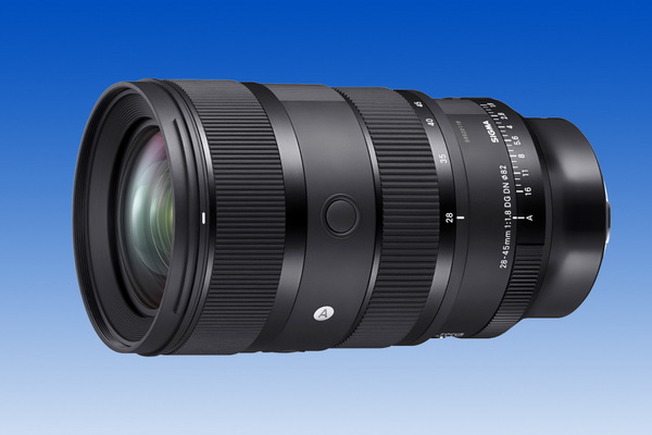 ASCII.jp：世界初!! 全域F1.8で超明るいズームレンズ「SIGMA 28-45mm