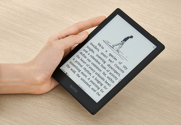 ASCII.jp：Google Play対応、文庫本サイズの電子ペーパー「BOOX Go6」
