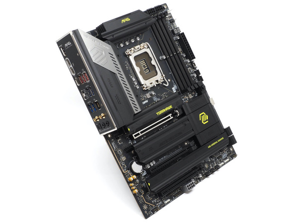 ASCII.jp：光らない！ドラゴンなし！ Core Ultra 200S世代の硬派な