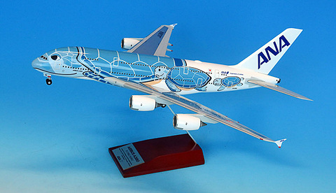 ANAのエアバス A380型機「FLYING HONU（空飛ぶウミガメ）」もライン