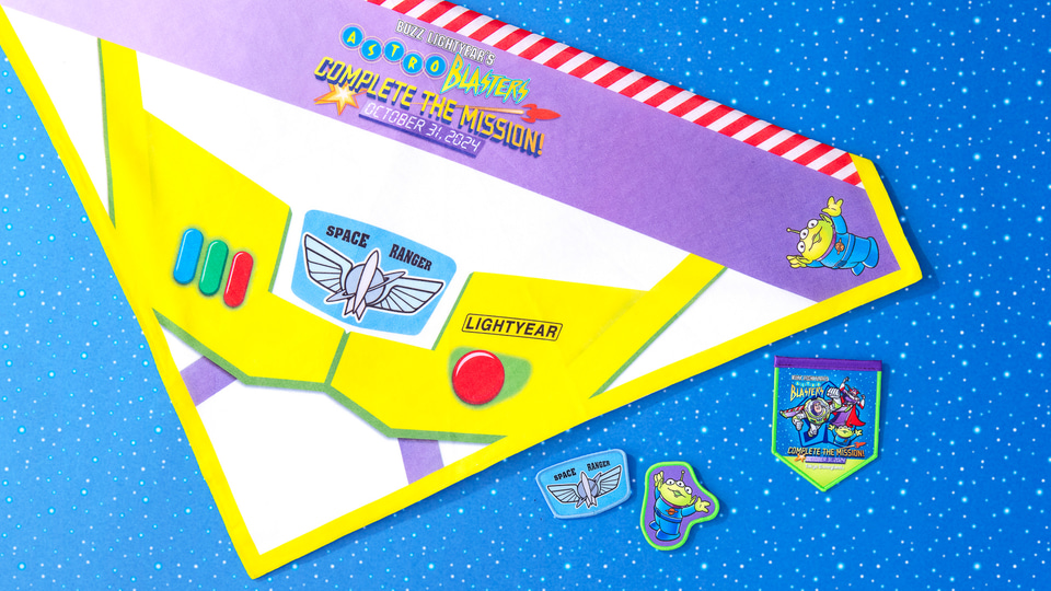 バズ・ライトイヤーのアストロブラスター」の思い出グッズ詳細発表