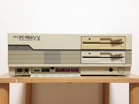 PC-98互換機の影響を受けて登場した「NEC PC-9801VX21