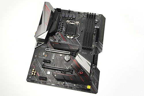 高コスパゲーミングPC向きなASRockの新型マザー「B365 Phantom Gaming