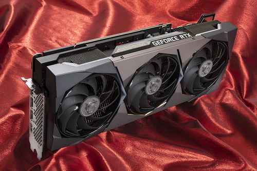 27万円の最強ビデオカードはここまですごかった！ RTX 3090を独自設計