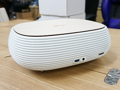 ヘッドホンスタンドにもなるMini-ITXケース「B1 Pure」がIN WINから