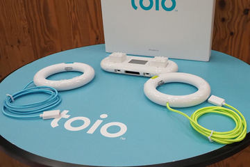 ソニー「toio」で遊びながらプログラミング。想像力を刺激する未体験