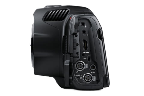 EFマウントの6Kシネマカメラ「Pocket Cinema Camera 6K Pro」。約31万
