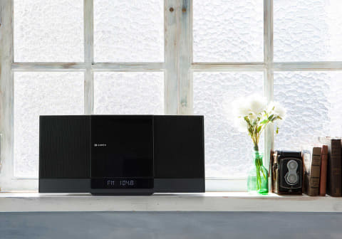 AUREX、棚や出窓に置ける縦型スリムなミニコンポ - AV Watch