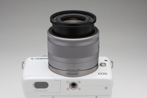 新製品レビュー：キヤノンEOS M10（外観・機能編） - デジカメ Watch Watch