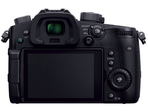パナソニック、フラッグシップミラーレス「LUMIX GH5」を国内発売