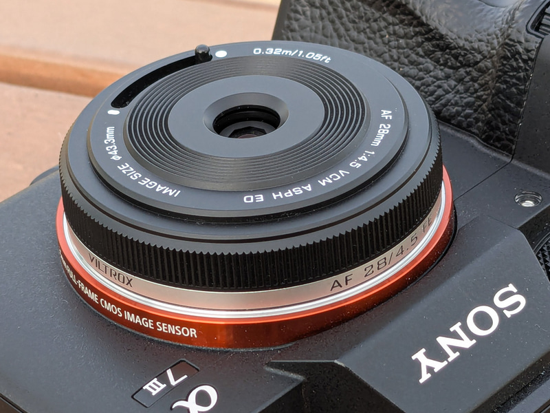 私はこれを買いました！：ボディキャップの代わりにもなるパンケーキ