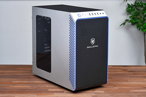 まさにゲーミングPCのための新筐体。フルモデルチェンジした新生