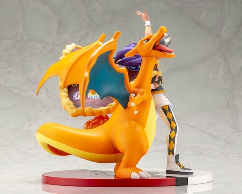 ポケモン剣盾」ダンデ＆リザードンのポケモンセンターオリジナル
