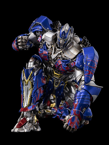 トランスフォーマー/最後の騎士王」の「オプティマスプライム」がフル