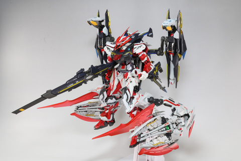 レビュー】「METAL BUILD ガンダムアストレイ レッドドラゴニクス