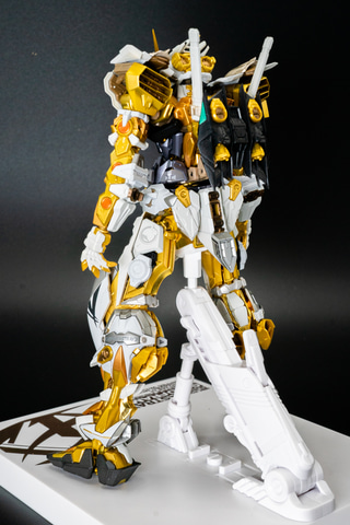 レビュー】「METAL BUILD ガンダムアストレイ ゴールドフレーム
