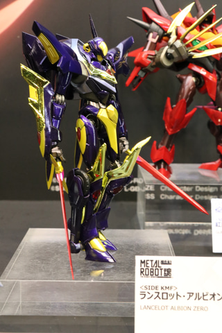 コードギアス最新作のKMFがMETAL ROBOT魂に登場。「METAL ROBOT魂