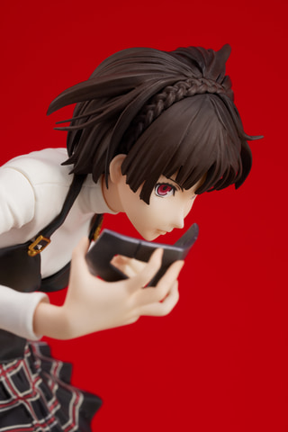 ペルソナ5 ザ・ロイヤル」より新島真の制服Ver.フィギュアが予約開始