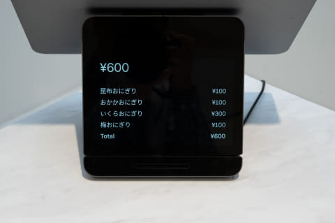 Square、2画面のハイエンドPOSレジ端末「Square レジスター