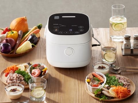 アイリスオーヤマ、ご飯が糖質20%オフになる炊飯器。もち麦や玄米の