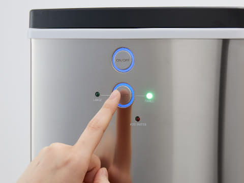 最短6分で氷が作れる、家庭用製氷機 - 家電 Watch